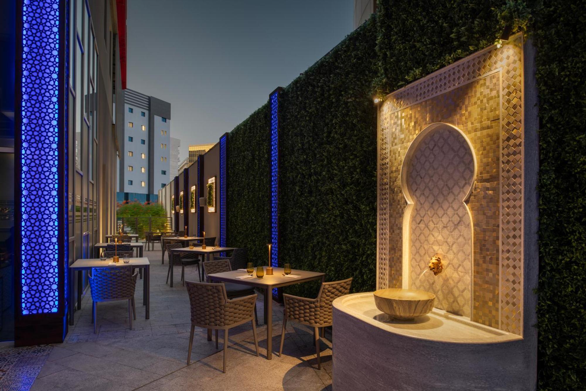 Adagio Doha Hotel Exterior photo